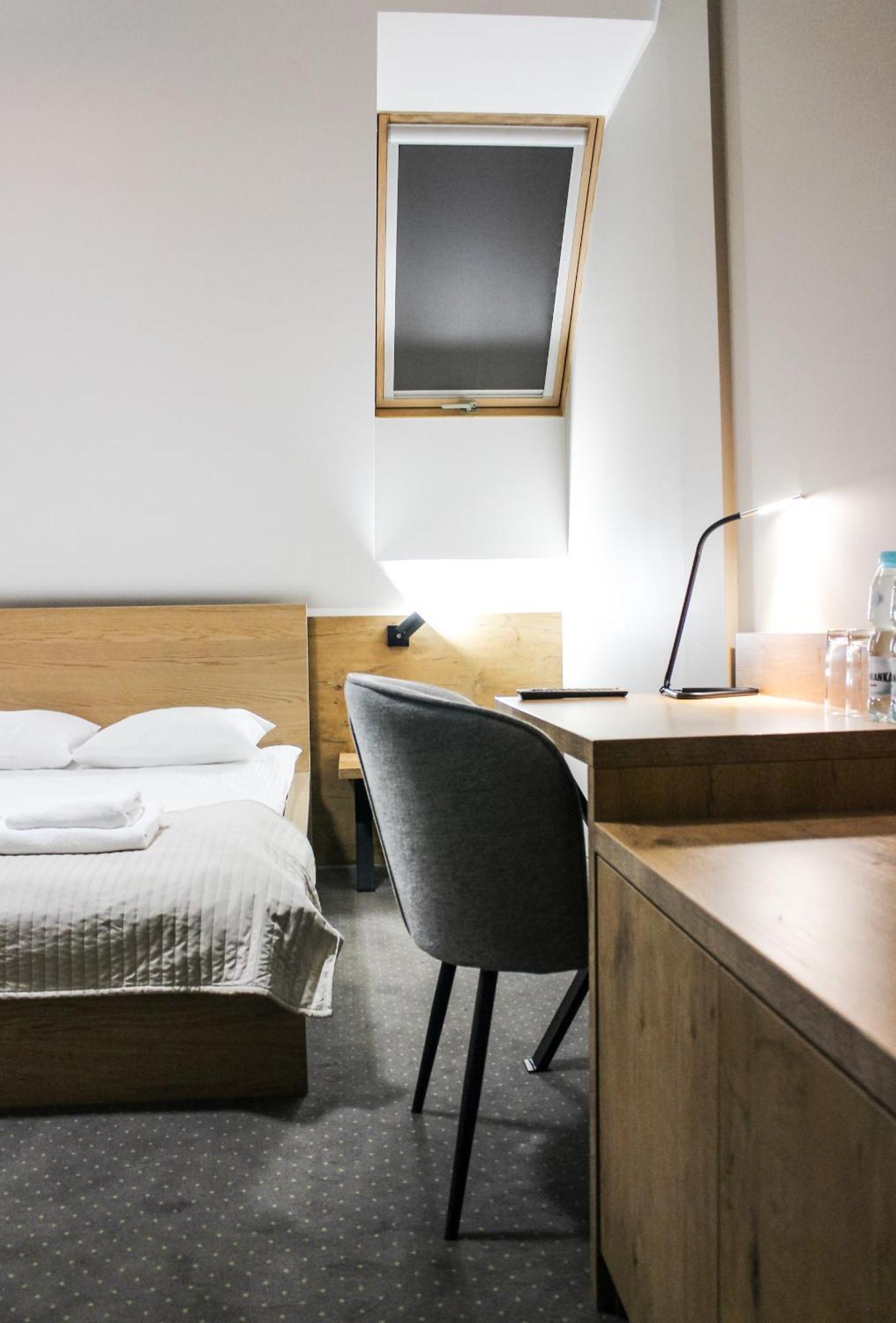 Hotel Regina Radom Buitenkant foto